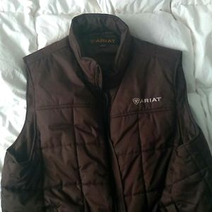 Ariat vest